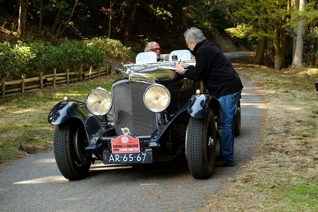 a-AXT110053.jpg